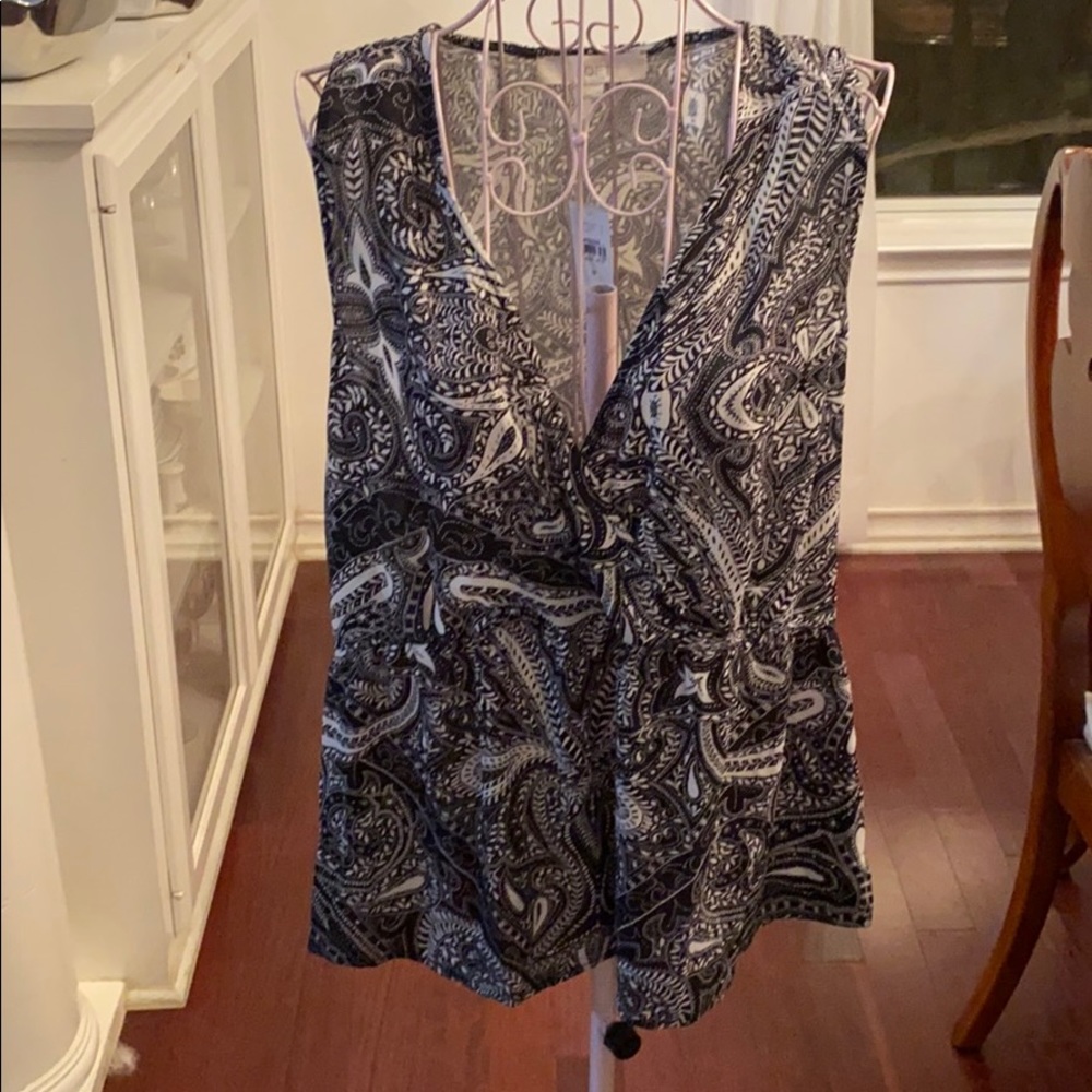 Loft blacks d white shirt NWT